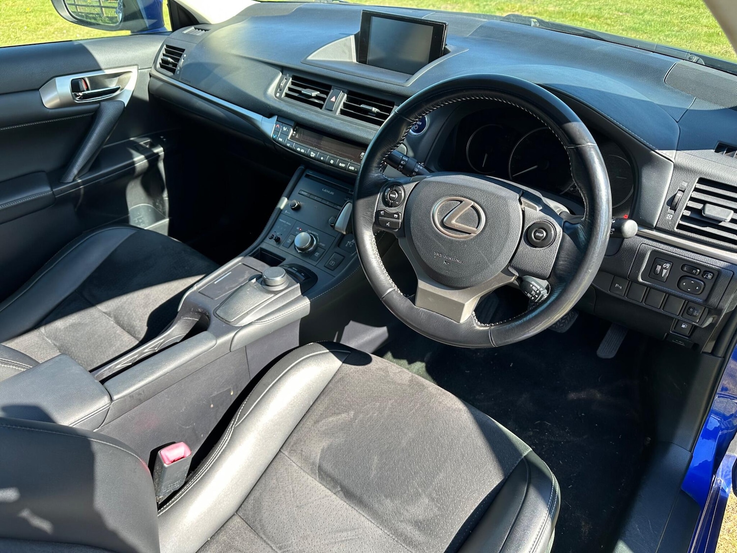 Used Lexus CT 2015 for sale - 78058457: Photo 2