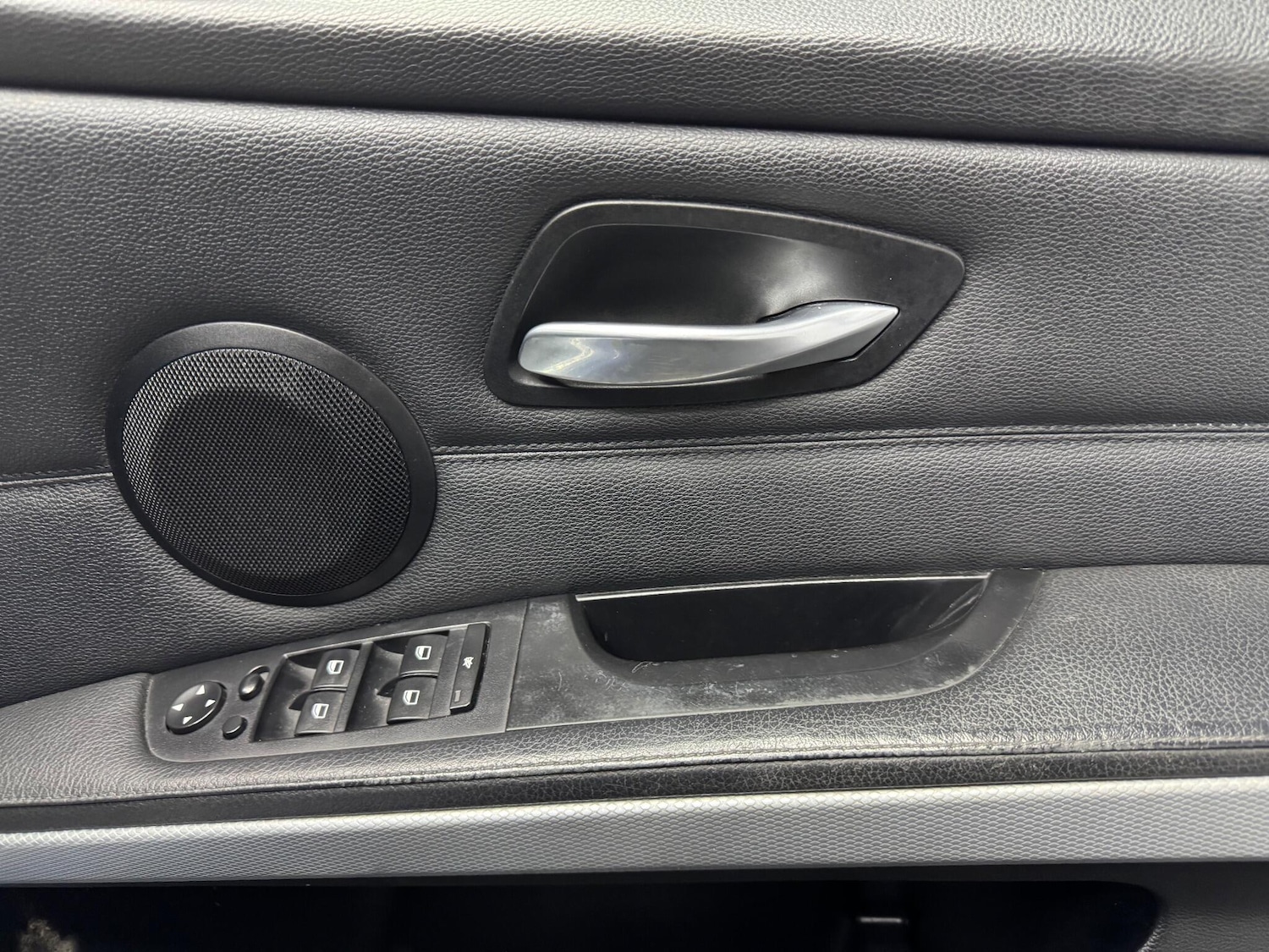 Used BMW 3 Series 2010 for sale - 76537873: Photo 16