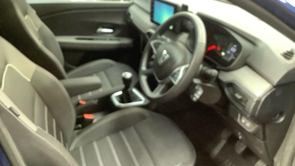 Used Dacia Sandero 2021 for sale - 76200607: Photo 2