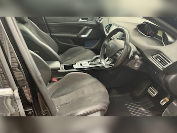 Used Peugeot 308 2018 for sale - 78292551: Photo