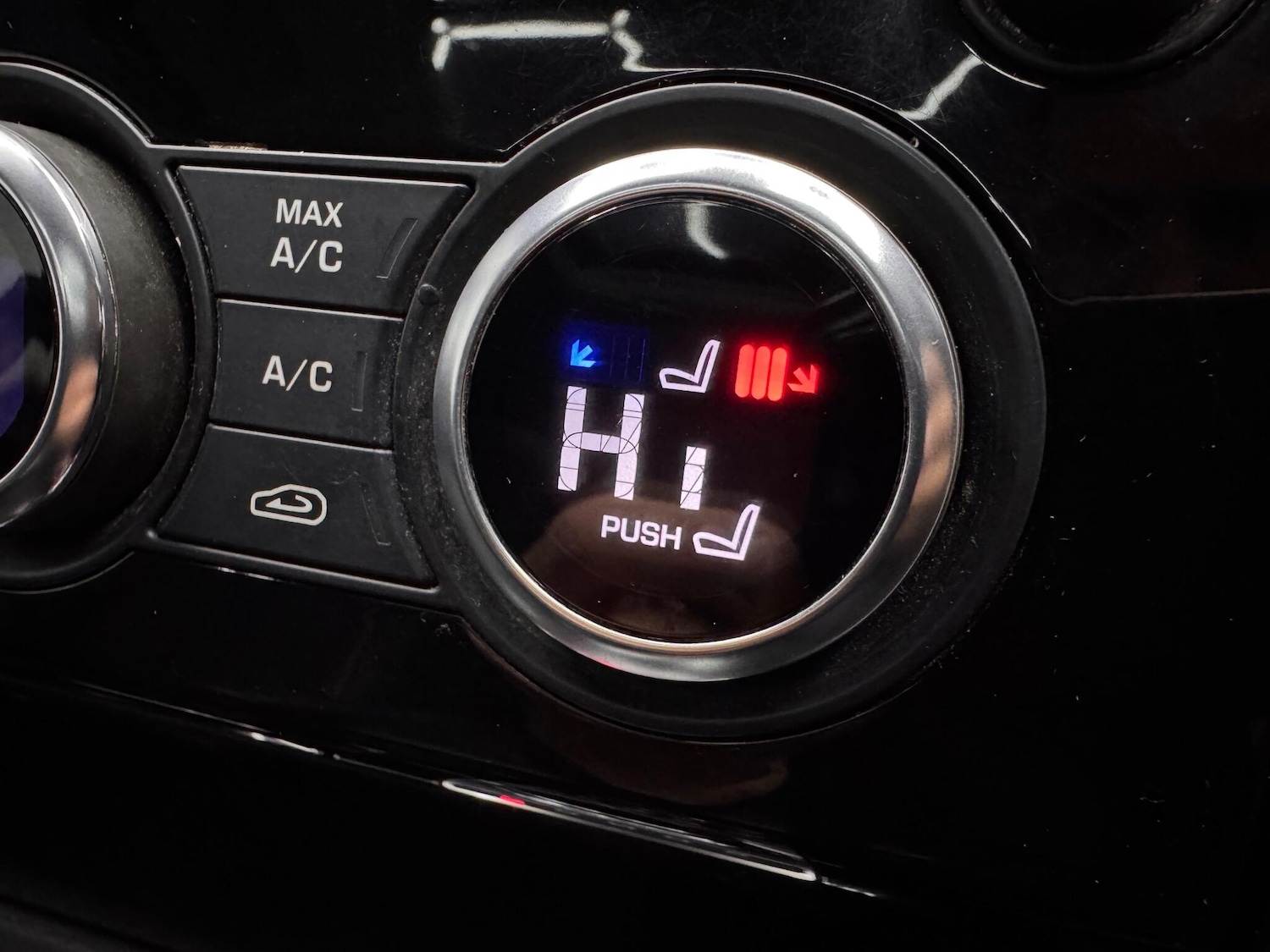 Used Land Rover Discovery 2017 for sale - 78058965: Photo 24