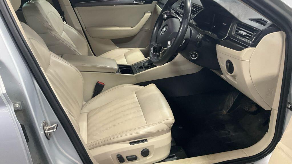 Used Skoda Superb for sale - 78057711: Photo 2