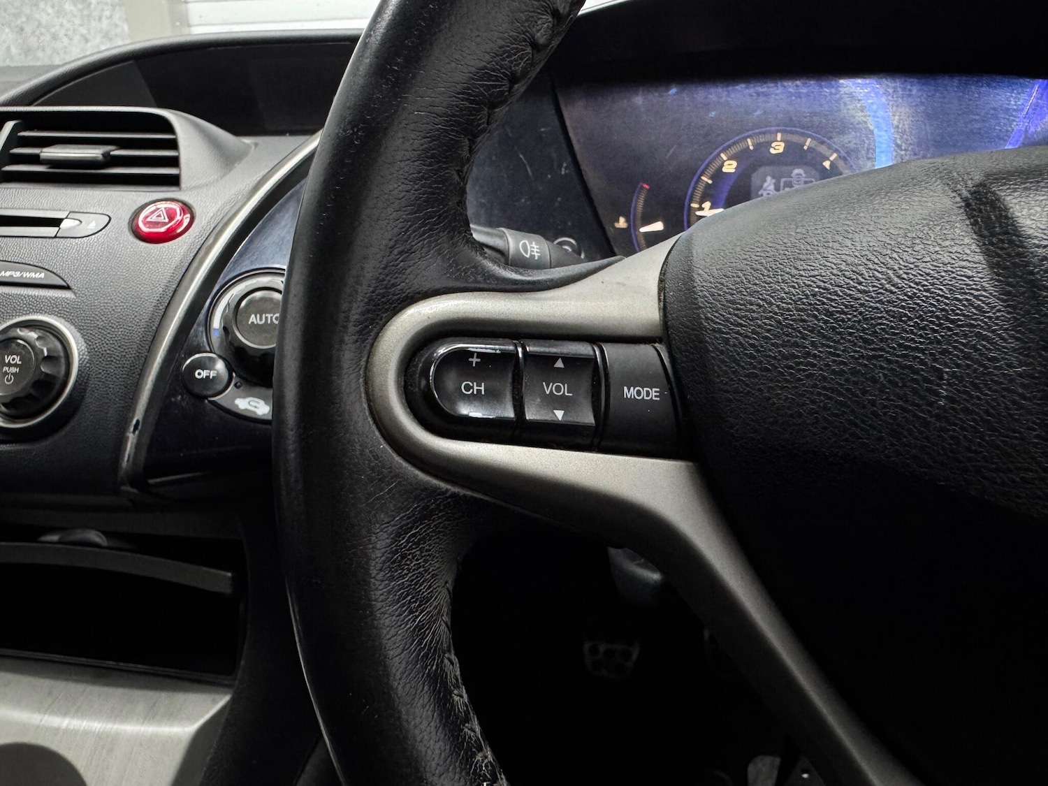 Used Honda Civic 2007 for sale - 76976329: Photo 7