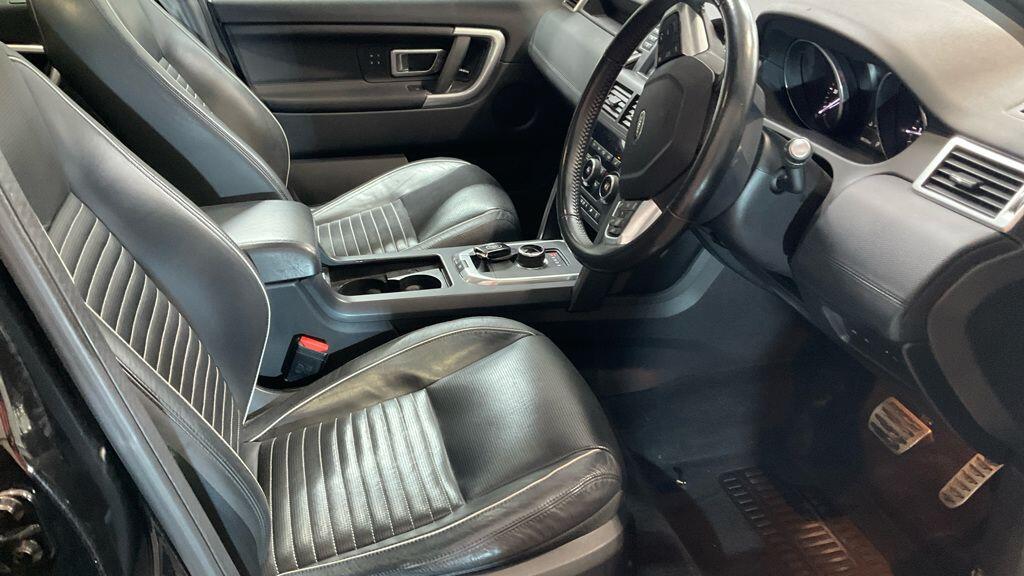 Used Land Rover Discovery Sport 2016 for sale - 77645921: Photo 2