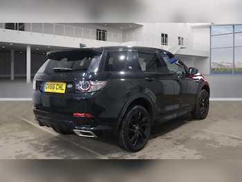 Used Land Rover Discovery Sport 2016 for sale - 77645921: Photo