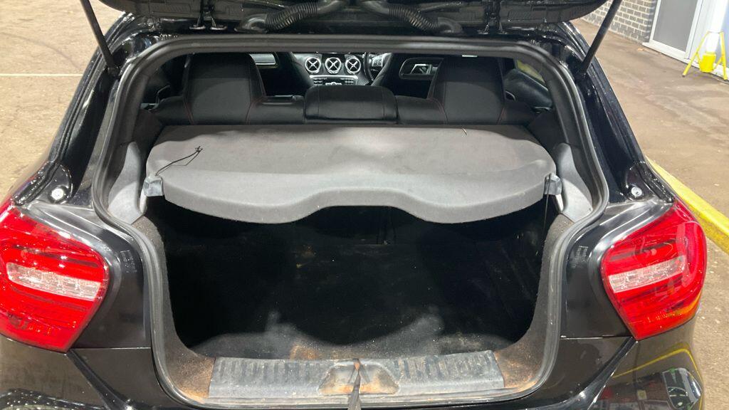 Used Mercedes-Benz A-Class 2015 for sale - 77425216: Photo 11