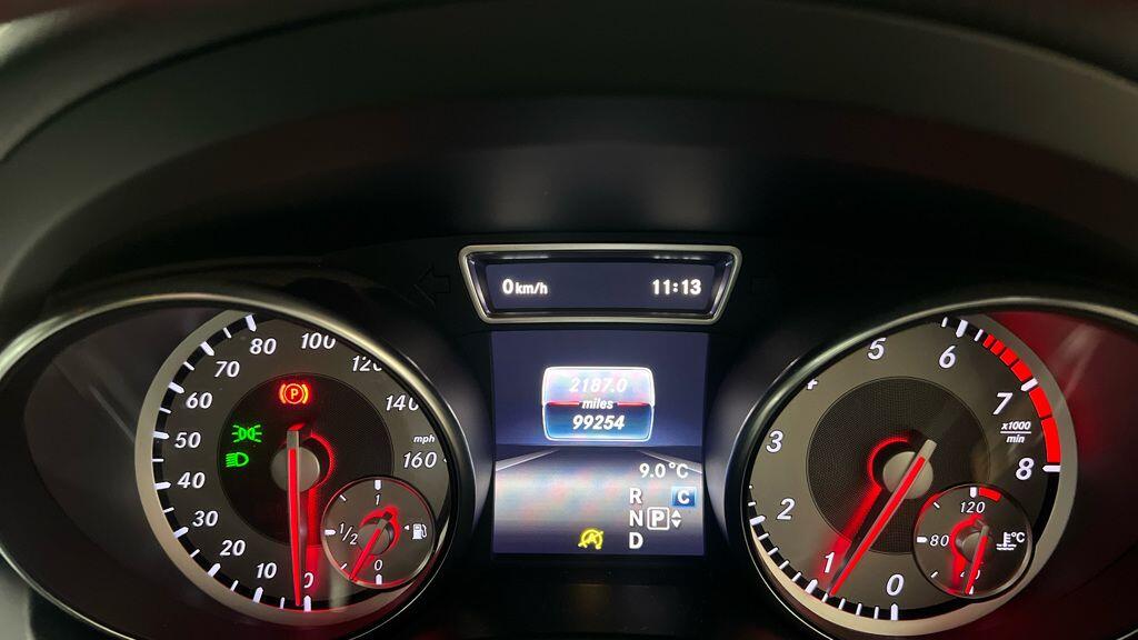 Used Mercedes-Benz GLA 2017 for sale - 77455207: Photo 3