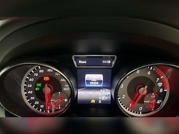 Used Mercedes-Benz GLA 2017 for sale - 77455207: Photo