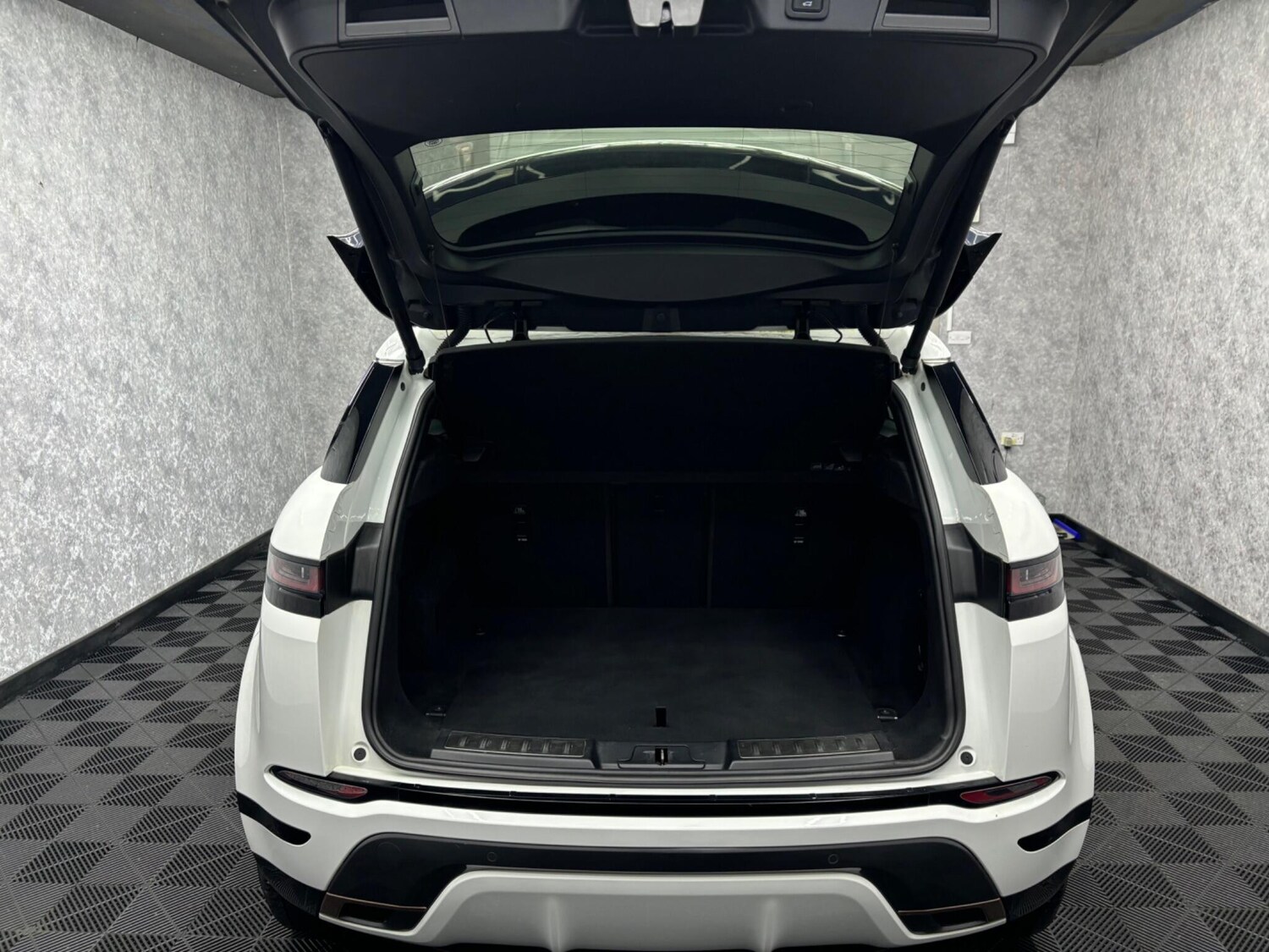 Used Land Rover Range Rover Evoque 2019 for sale - 77386847: Photo 27