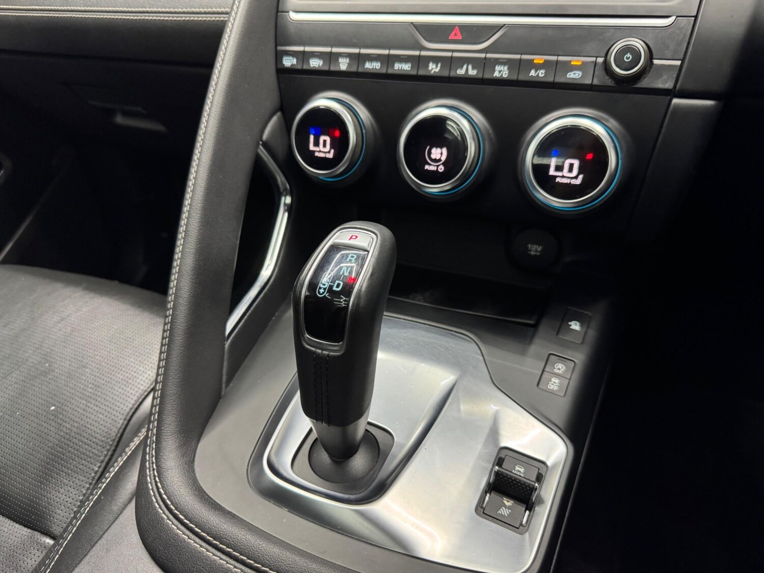 Used Jaguar E-Pace 2019 for sale - 78058046: Photo 18