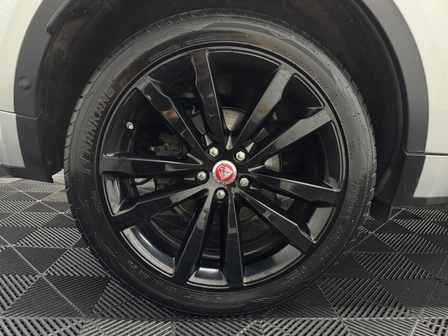 Used Jaguar E-Pace 2019 for sale - 78058046: Photo 34