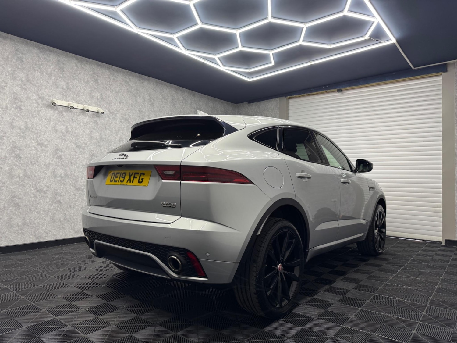Used Jaguar E-Pace 2019 for sale - 78058046: Photo 4