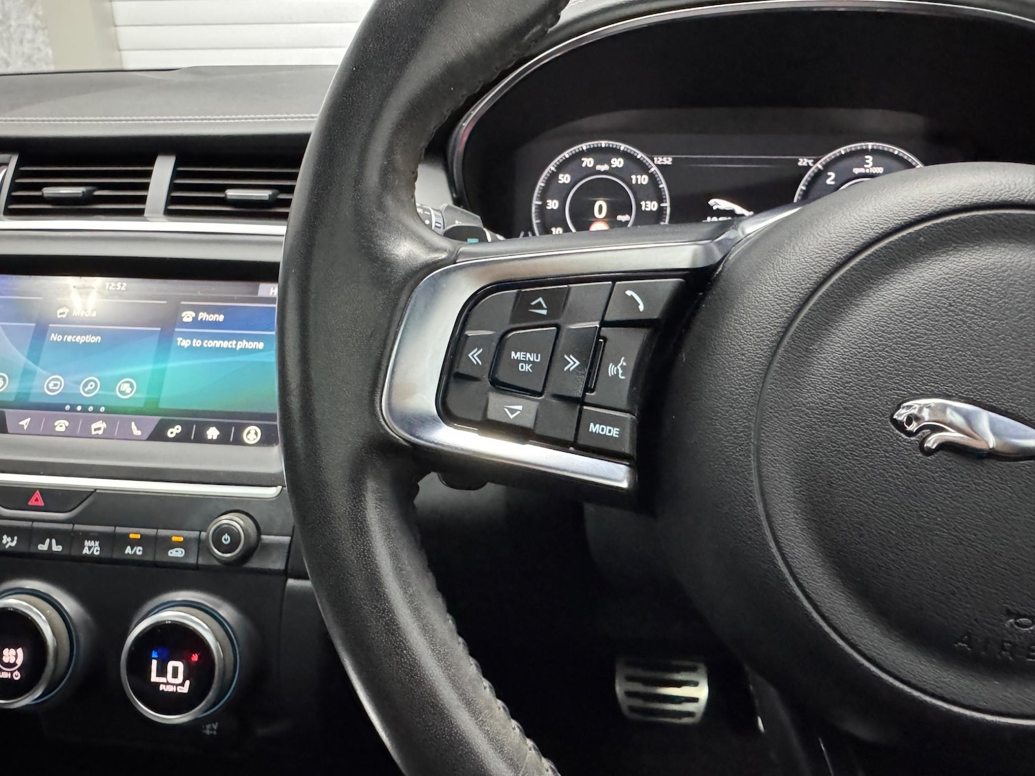 Used Jaguar E-Pace 2019 for sale - 78058046: Photo 8