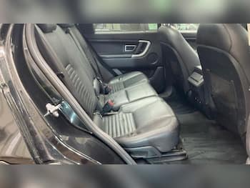 Used Land Rover Discovery Sport 2017 for sale - 79847555: Photo