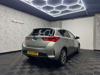 Used Toyota Auris 2013 for sale - 73084048: Photo