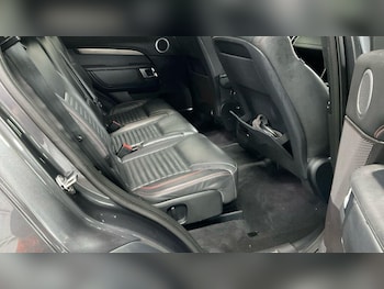 Used Land Rover Discovery 2017 for sale - 77586609: Photo