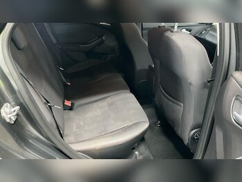 Used Ford Focus 2015 for sale - 77479003: Photo