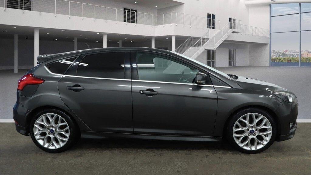 Used Ford Focus 2015 for sale - 77479003: Photo 9