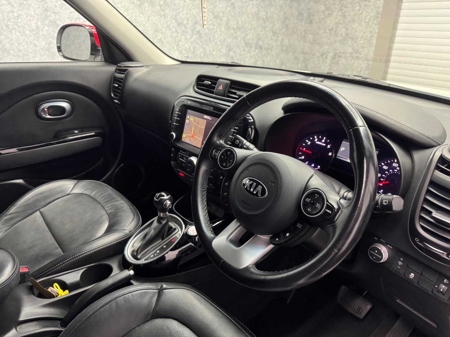 Used Kia Soul 2017 for sale - 76200980: Photo 2