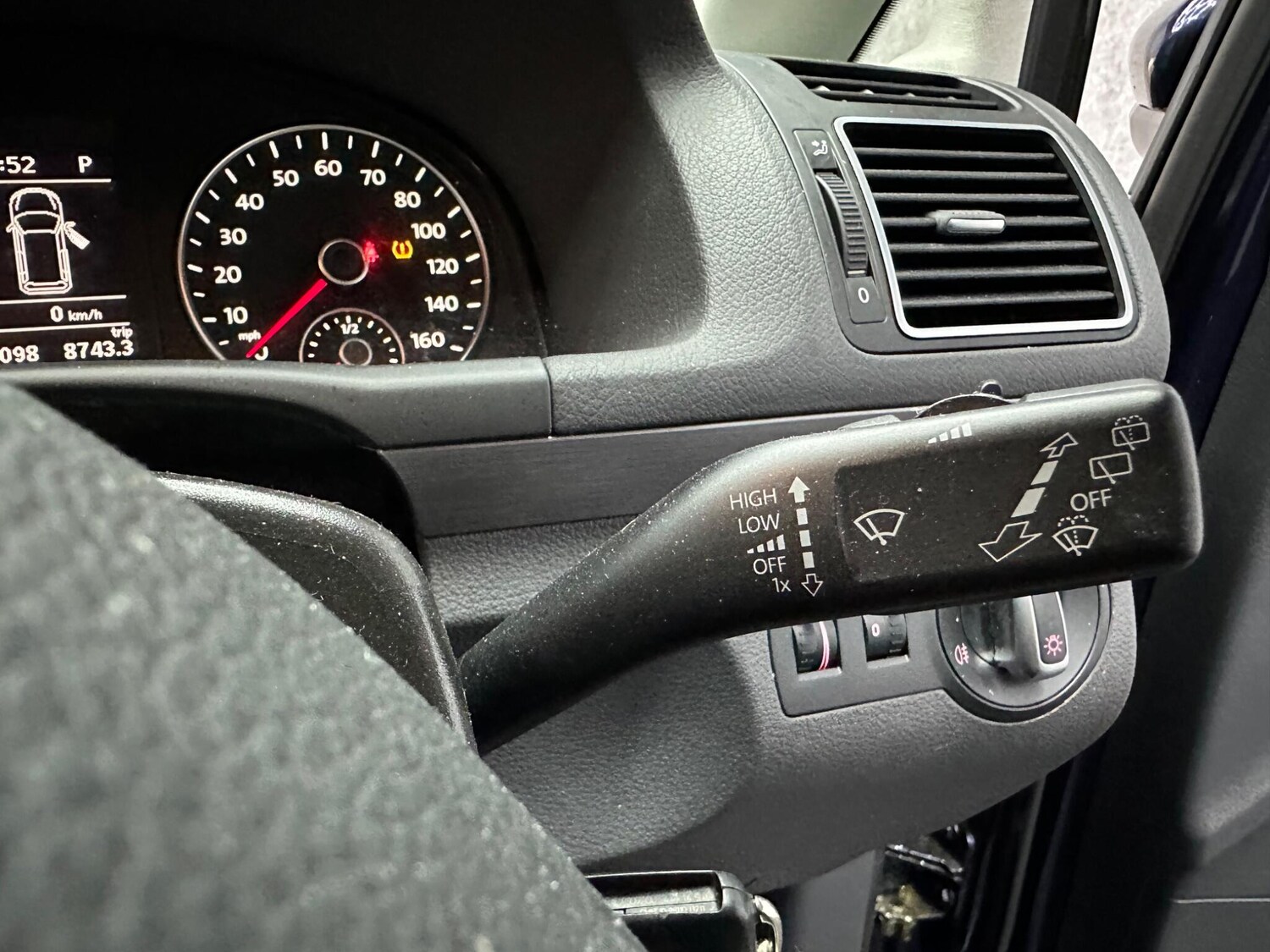 Used Volkswagen Touran for sale - 78057530: Photo 10