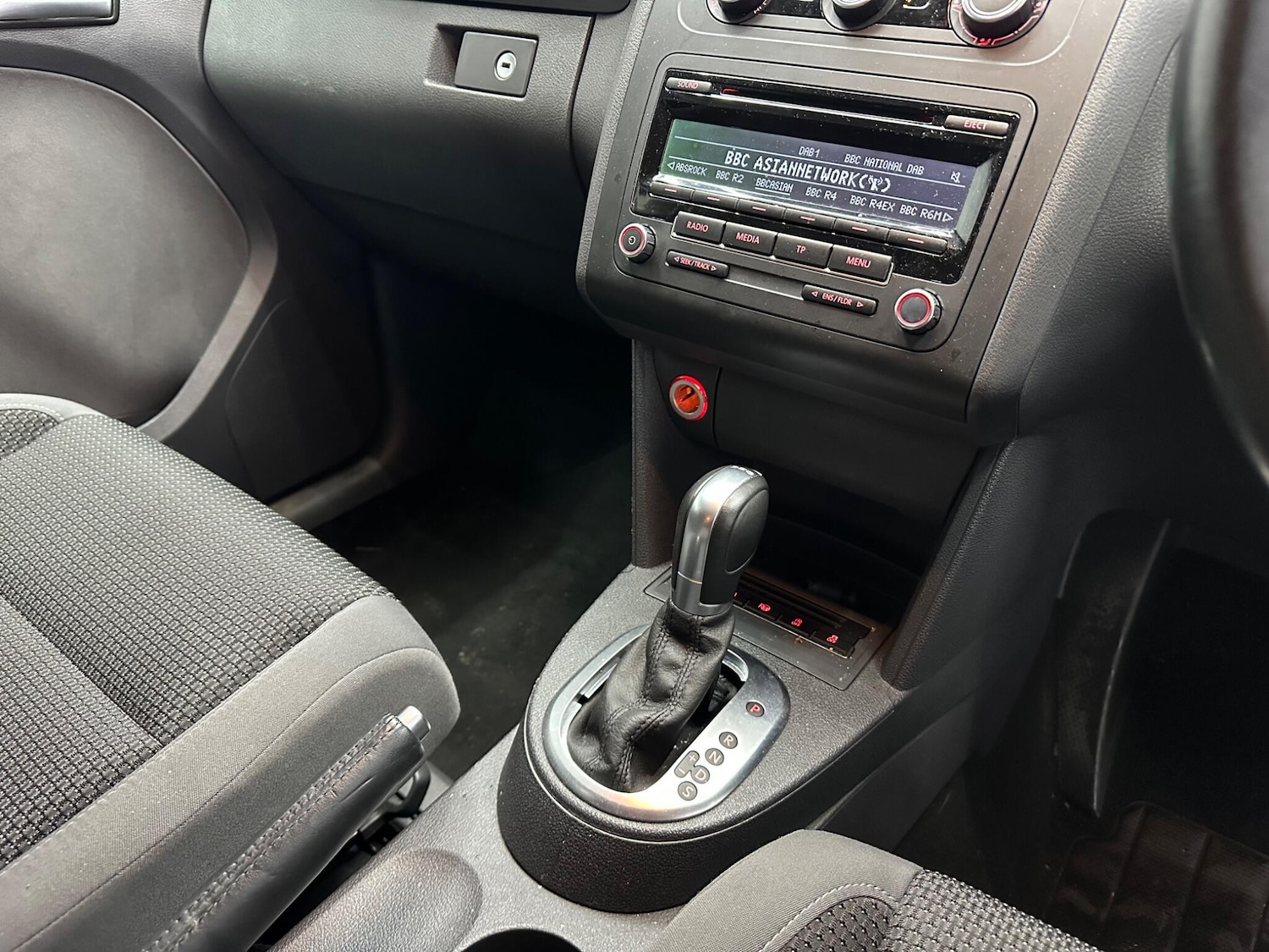 Used Volkswagen Touran for sale - 78057530: Photo 5