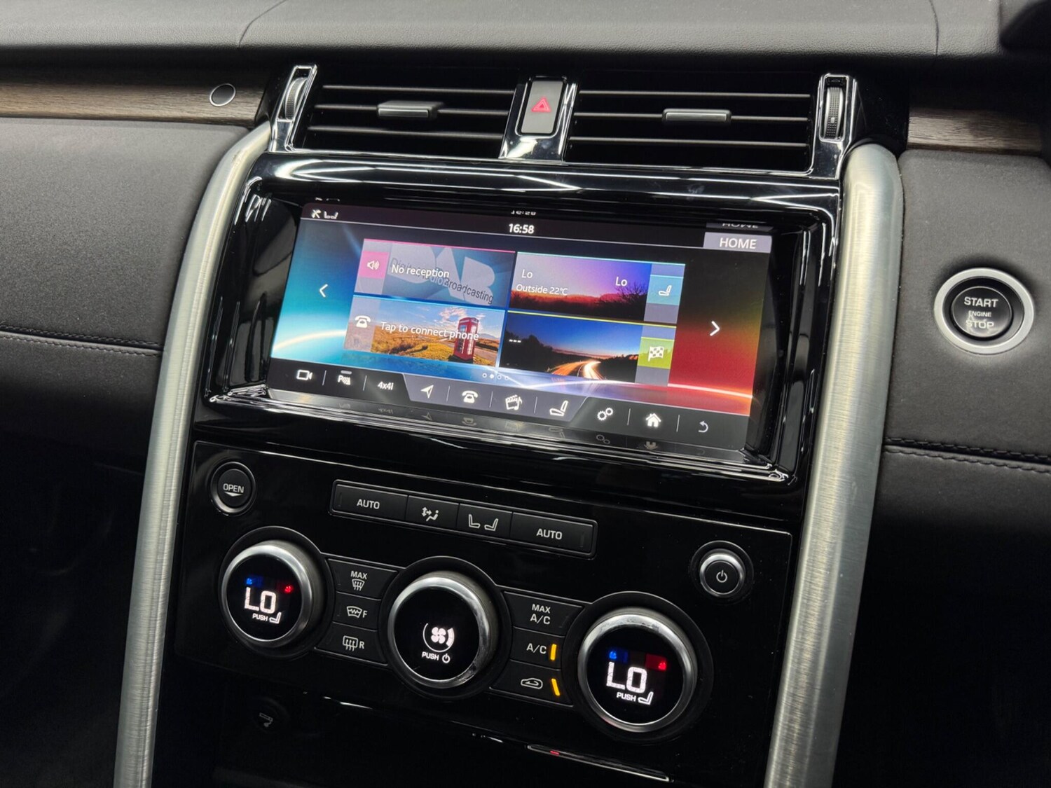 Used Land Rover Discovery 2017 for sale - 78058063: Photo 14