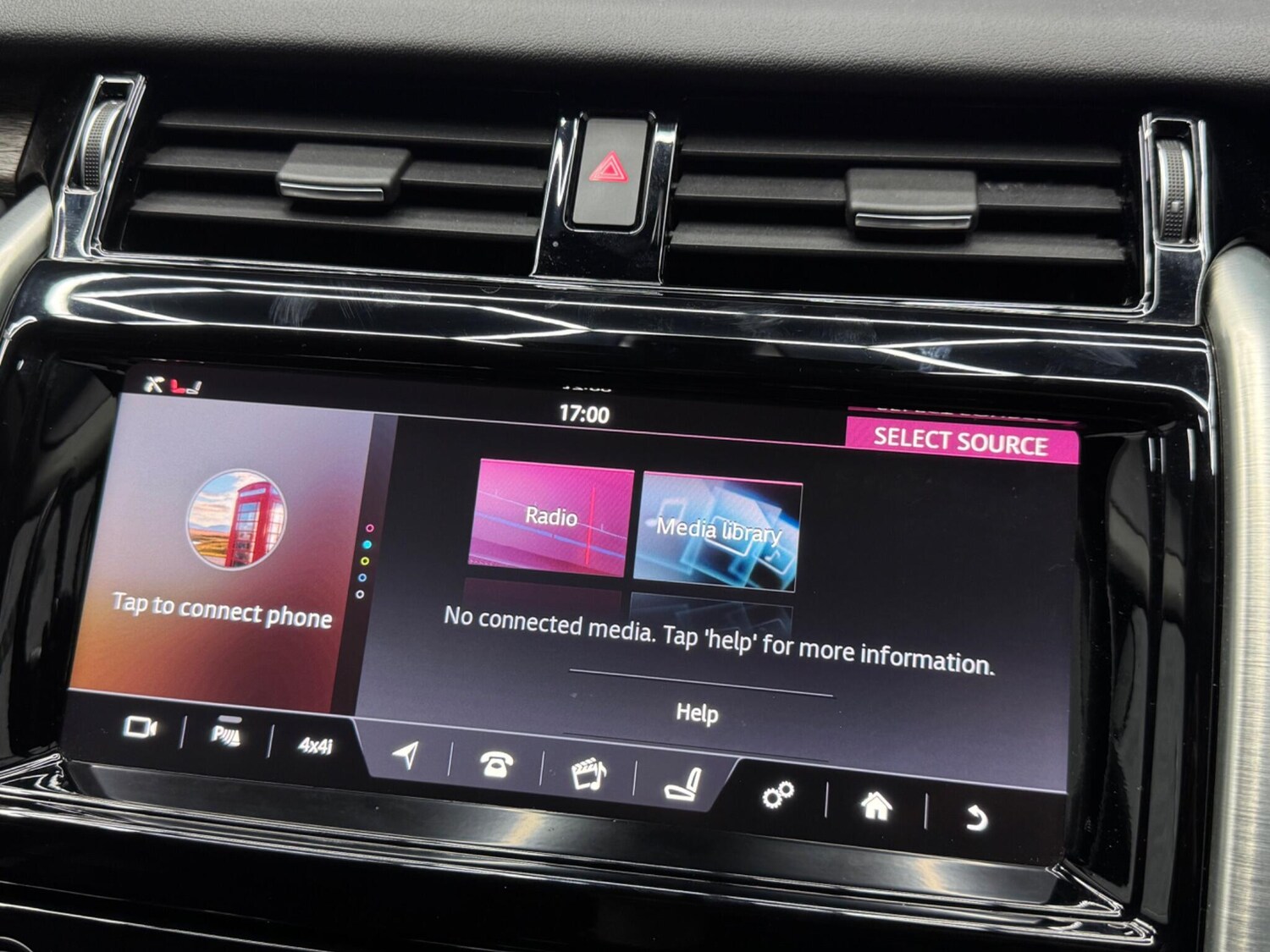 Used Land Rover Discovery 2017 for sale - 78058063: Photo 22