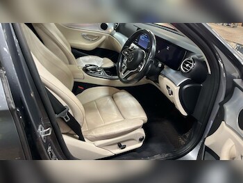 Used Mercedes-Benz E Class 2019 for sale - 77684183: Photo