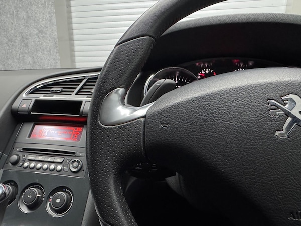Used Peugeot 3008 2015 for sale - 76024826: Photo 12