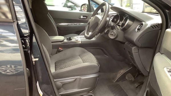 Used Peugeot 3008 2015 for sale - 76024826: Photo 2