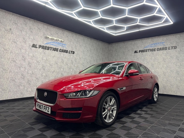 Used Jaguar XE 2017 for sale - 75747510: Photo 1