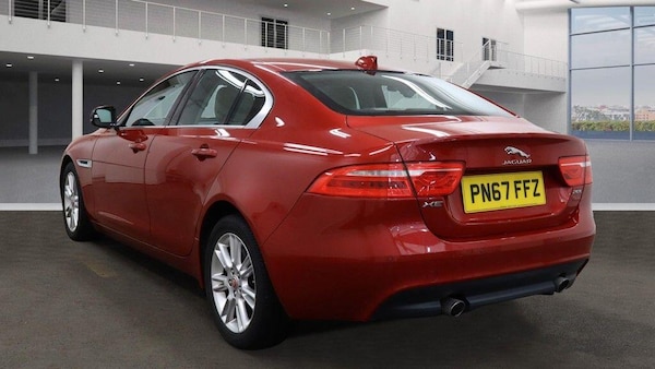 Used Jaguar XE 2017 for sale - 75747510: Photo 8