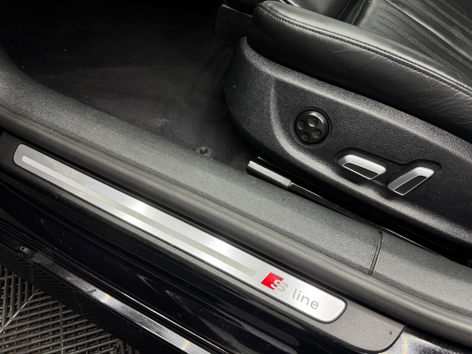 Used Audi A7 2018 for sale - 76584332: Photo 24