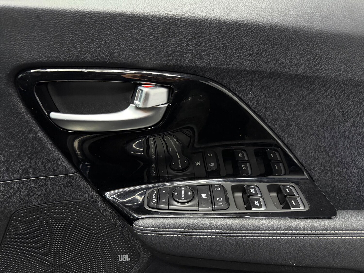 Used Kia Niro 2019 for sale - 78058826: Photo 18