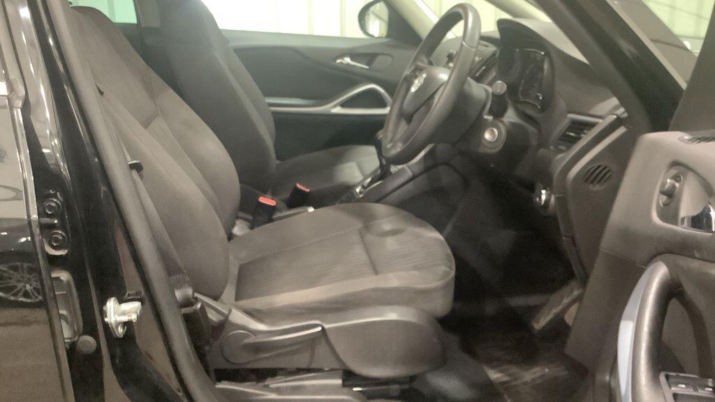 Used Vauxhall Zafira Tourer 2016 for sale - 77982303: Photo 2