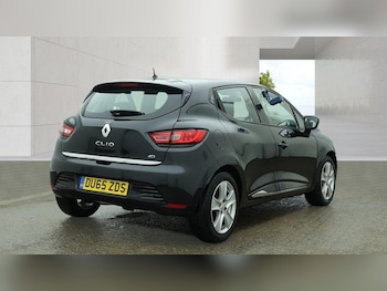 Used Renault Clio 2015 for sale - 78136164: Photo