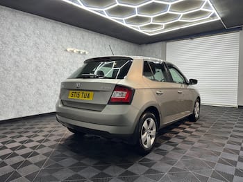 Used Skoda Fabia 2015 for sale - 79664376: Photo