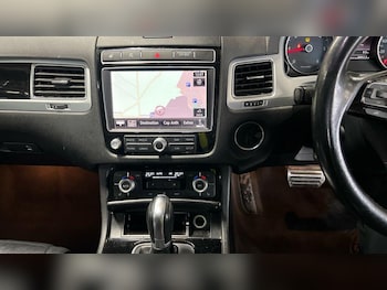 Used Volkswagen Touareg 2017 for sale - 77658268: Photo