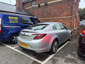 Vauxhall - Insignia