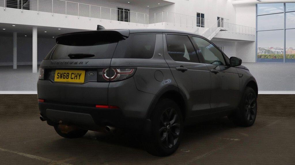 Used Land Rover Discovery Sport 2018 for sale - 76361326: Photo 11