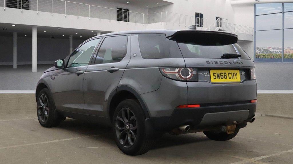 Used Land Rover Discovery Sport 2018 for sale - 76361326: Photo 8