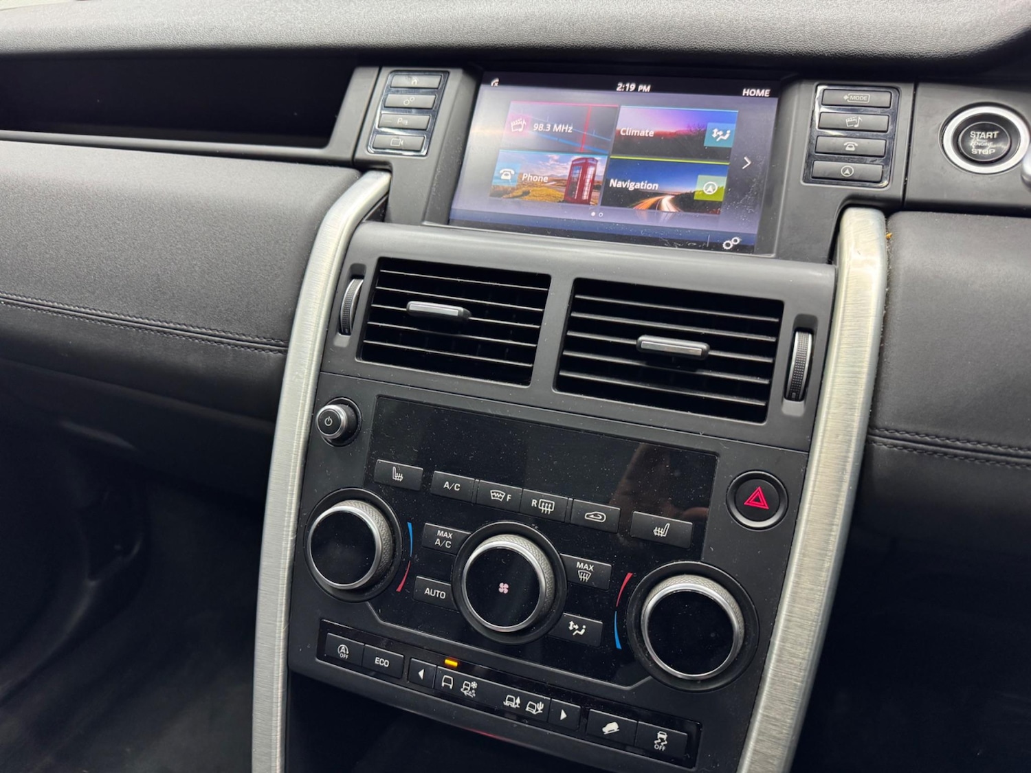 Used Land Rover Discovery Sport 2017 for sale - 78058369: Photo 10