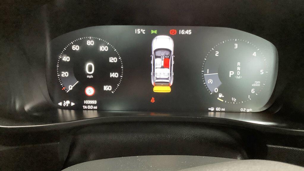 Used Volvo XC40 2018 for sale - 76440503: Photo 5