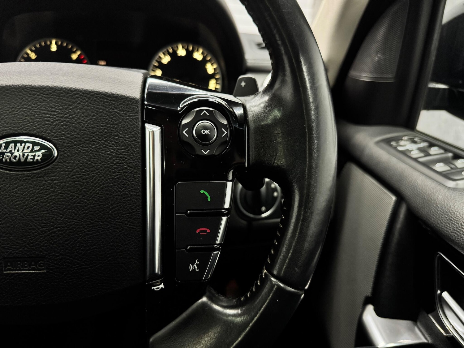 Used Land Rover Discovery 4 for sale - 78057961: Photo 10