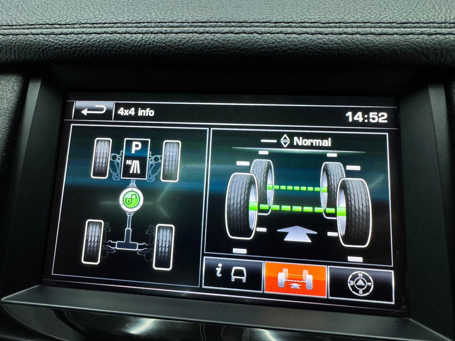 Used Land Rover Discovery 4 for sale - 78057961: Photo 16