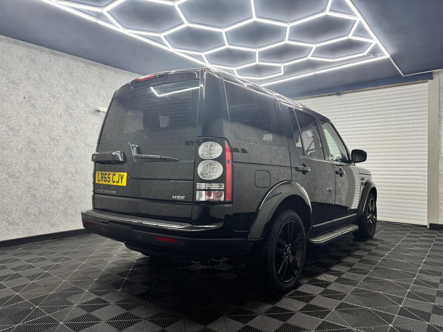 Used Land Rover Discovery 4 for sale - 78057961: Photo 28