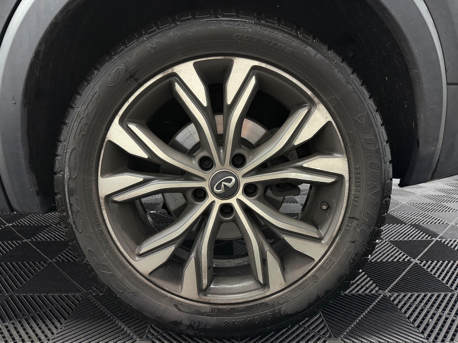 Used Infiniti QX30 2018 for sale - 77279925: Photo 14