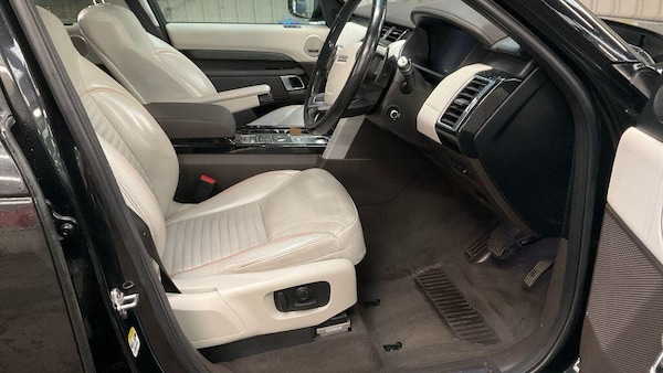 Used Land Rover Discovery 2019 for sale - 76295800: Photo 2