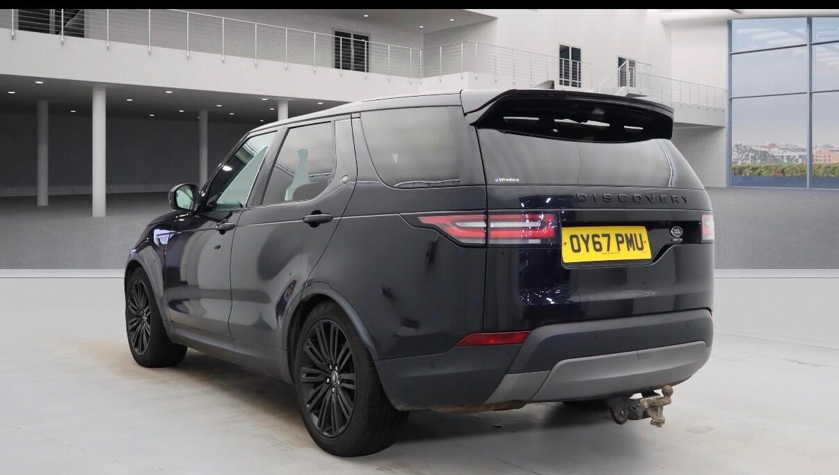 Used Land Rover Discovery 2017 for sale - 76573296: Photo 2