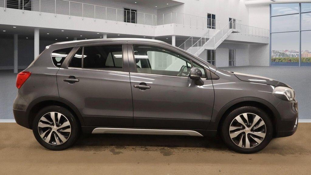 Used Suzuki SX4 S-Cross 2016 for sale - 77646141: Photo 9